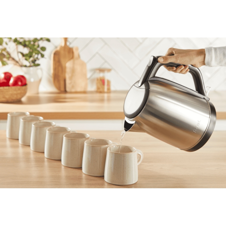 Tefal - Vízforraló SUBITO 1,7l 2400W/230V rozsdamentes/fekete