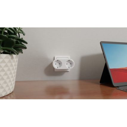 TESLA Smart - Intelligens kettős aljzat 3690W/230V/16A Wi-Fi Tuya