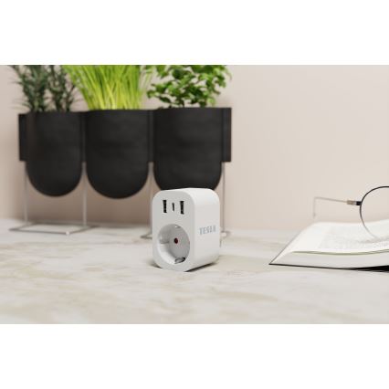 TESLA Smart - Okos konnektor 3680W/230V/16A Type F/E 2xUSB-A + 1xUSB-C Wi-Fi