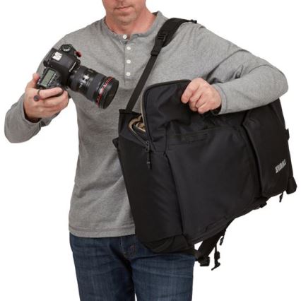 Thule TL-TCDK232K - Kamera táska Covert 32 l fekete