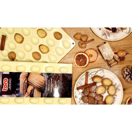 TORO krémszínű szilikon sütőforma