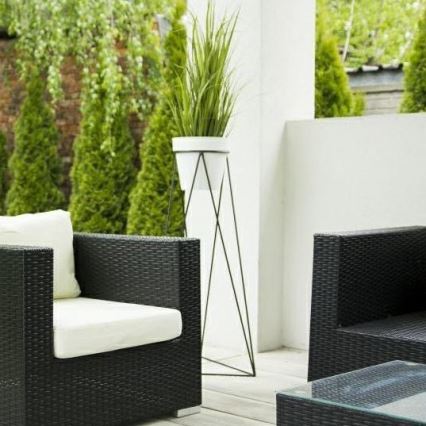 Virágcserép állvány TRIANGL 90x50 cm fekete