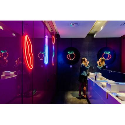 Twinkly - 3 m-es FLEX RGB LED szalag, 300 LED, fényerőszabályozható, Wi-Fi