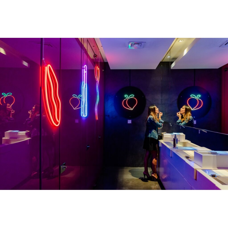 Twinkly - 3 m-es FLEX RGB LED szalag, 300 LED, fényerőszabályozható, Wi-Fi