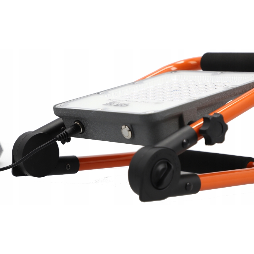 Újratölthető LED reflektor állvánnyal, 100 W, 3,2 V, 4500 K, 15000 mAh, IP65, narancssárga