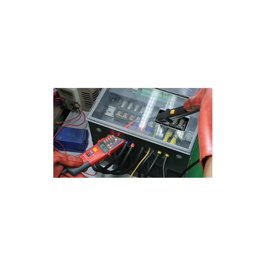Uni-T UT18E - Teszter 2xAAA IP65