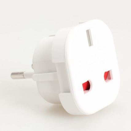 Utazó adapter UK dugóról EU aljzatba