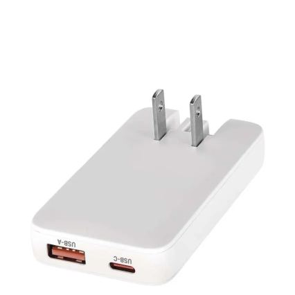 Utazóadapter cserélhető USB csatlakozófejekkel GaN 100-250V
