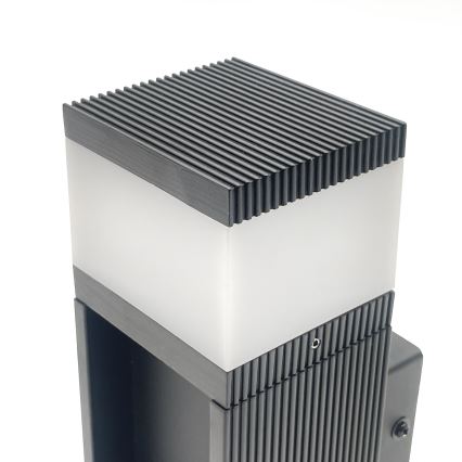 VESPER kültéri fali lámpa 1xG9/5W/230V IP44 fekete