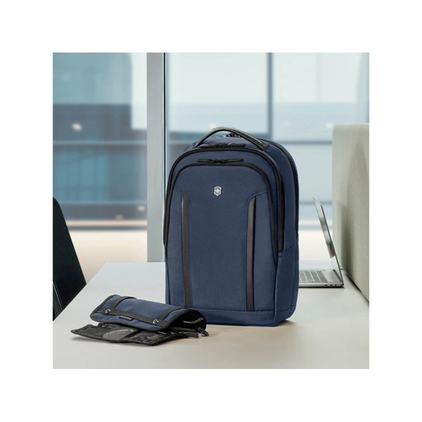 Victorinox - Laptop hátizsák 15 Altmont Professional Compact 16 l sötét kék