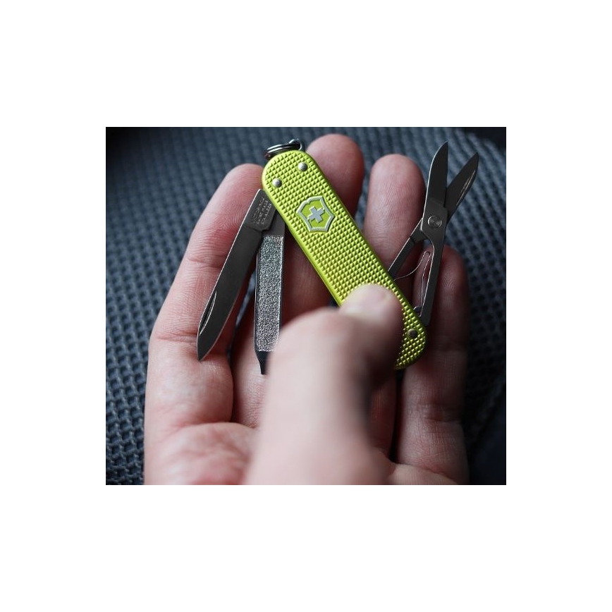 Victorinox - Többfunkciós zsebkés Alox Limited edition 5,8 cm/5 funkciós zöld