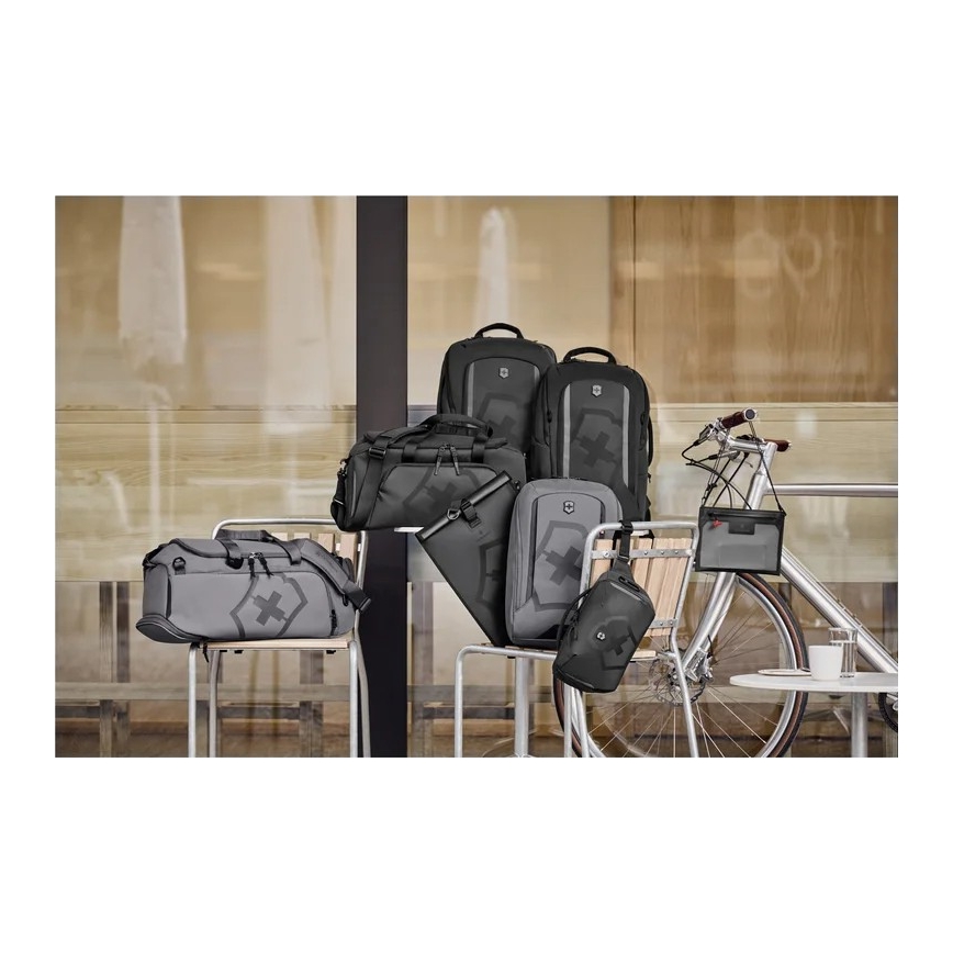 Victorinox - Utazótáska 2 az 1-ben Touring 2.0 38 l fekete