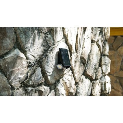 Viking - Fényerőszabályozható napelemes falra szerelhető flexibilis lámpatest érzékelővel LED/1,3W/3,7V IP44 4000K 2000 mAh