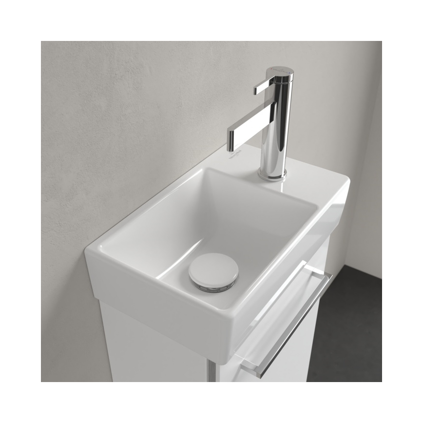Villeroy & Boch 43003L01 - AVENTO függesztett mosdó 36x22 cm kerámia/fehér