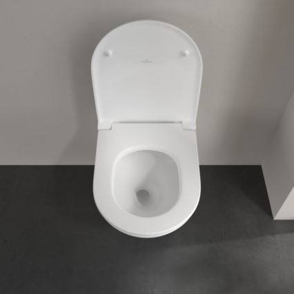 Villeroy & Boch 4670T901 - Függesztett WC SoftClose ülőkével SUBWAY 3.0 kerámia/fehér