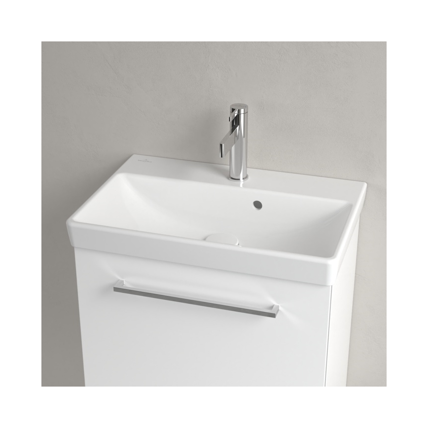 Villeroy & Boch 4A005501 - AVENTO függesztett mosdó 55x37 cm kerámia/fehér