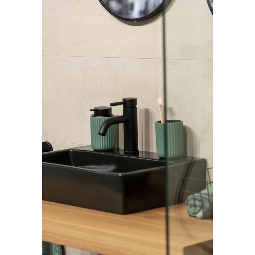WENKO 24807100 - BELLUNO szappanadagoló 8x13,5 cm zöld/fekete