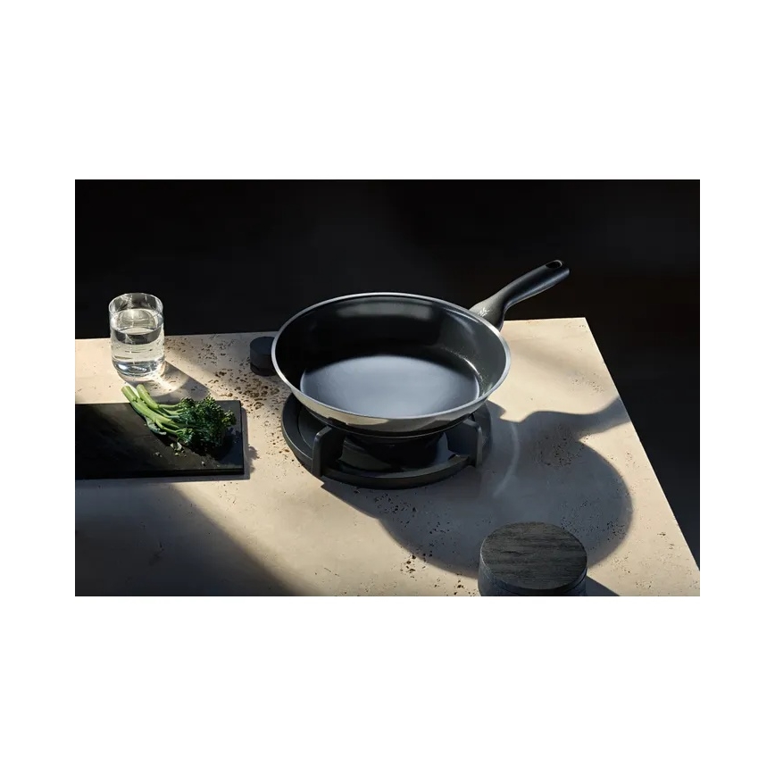 WMF - CERADUR PROFI serpenyő, átmérő 28 cm