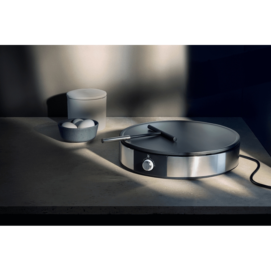 WMF - PROFI PLUS palacsintasimító, rozsdamentes acél/fekete