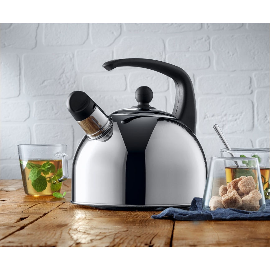 WMF - Vízforraló síppal 2l rozsdamentes