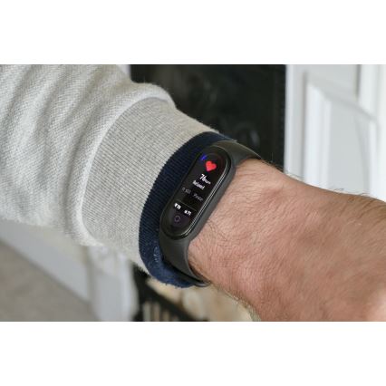 Xiaomi - Fitness karkötő Mi Band 6 Bluetooth 5 ATM